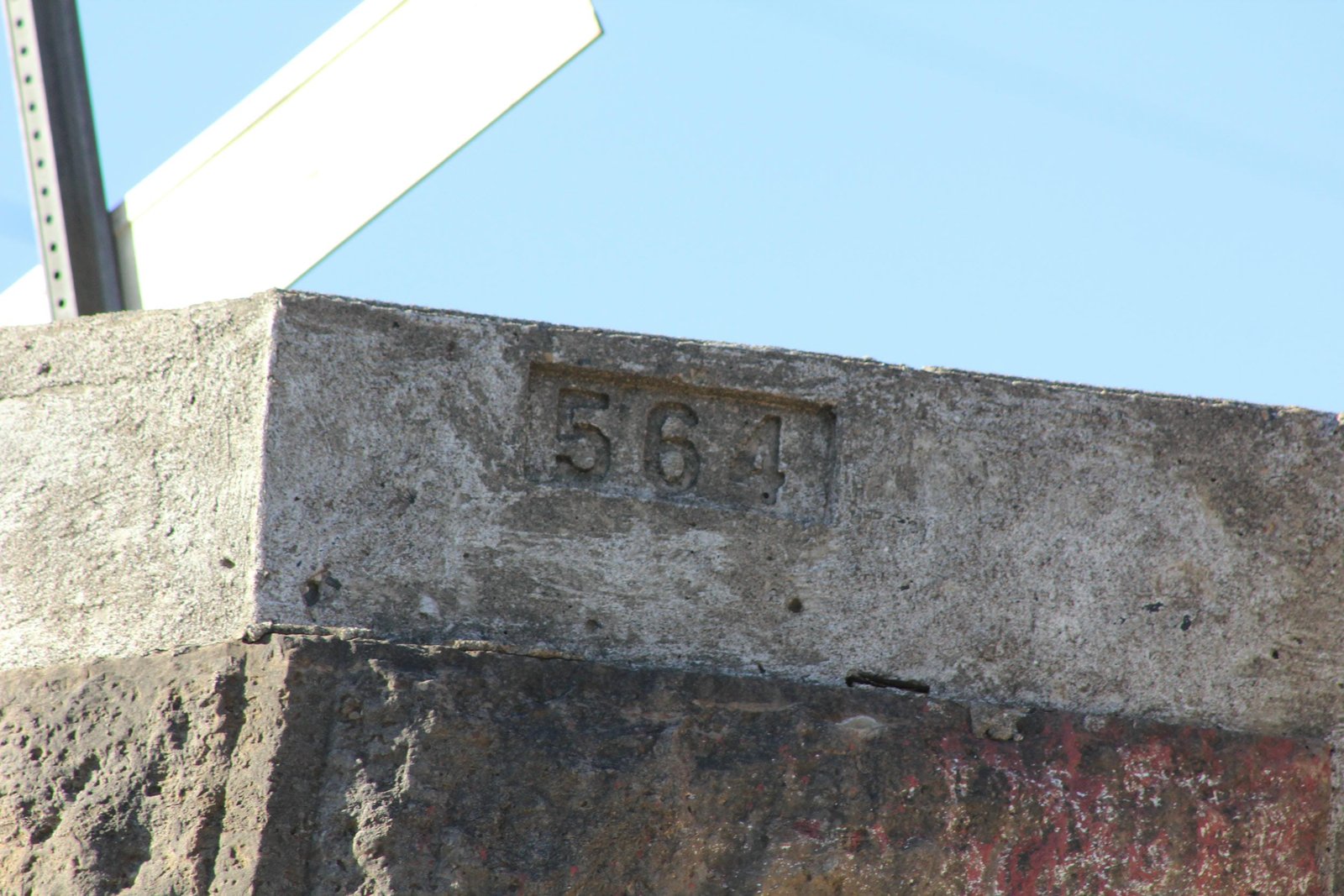 Bridge number stamp